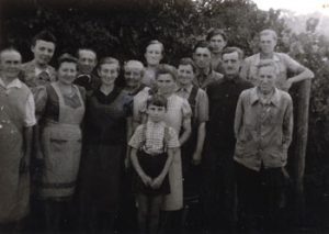Die Kutschlauer Familien in Paulinenaue, 1947
